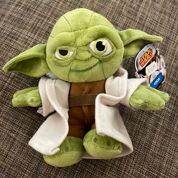 🔥 3/$25 - Star Wars Yoda Danawares Plush/stuffie - Picture 1 of 4
